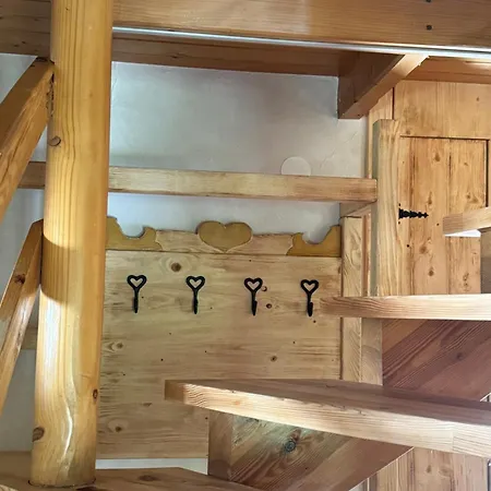 Alice - Adults Only 4*