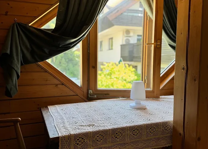 Alice - Adults Only Casa de hóspedes 4*