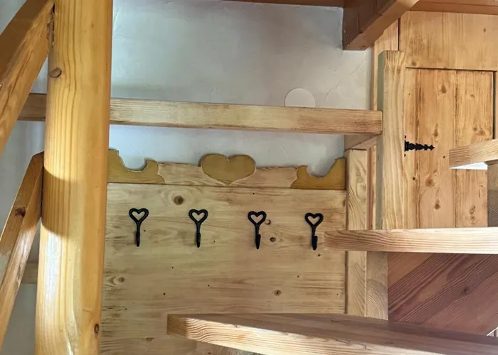 Alice - Adults Only 4*