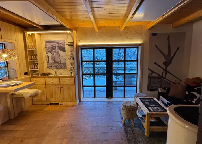 Alice - Adults Only בית הארחה בלד