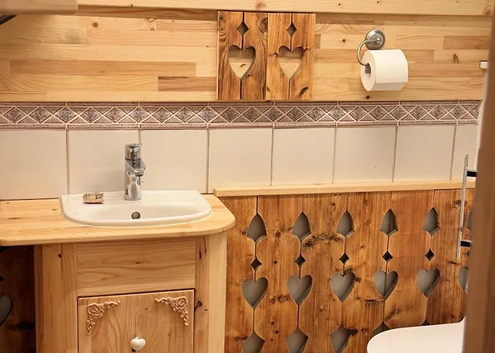 招待所 Alice - Adults Only 布莱德